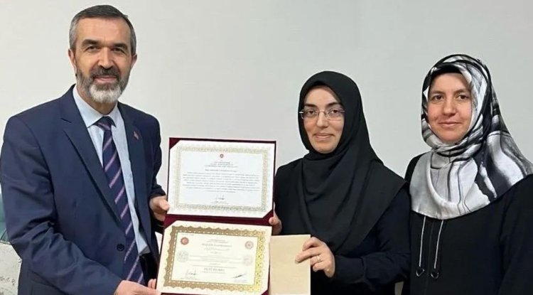 Anneliği hafızlıkla taçlandırdı