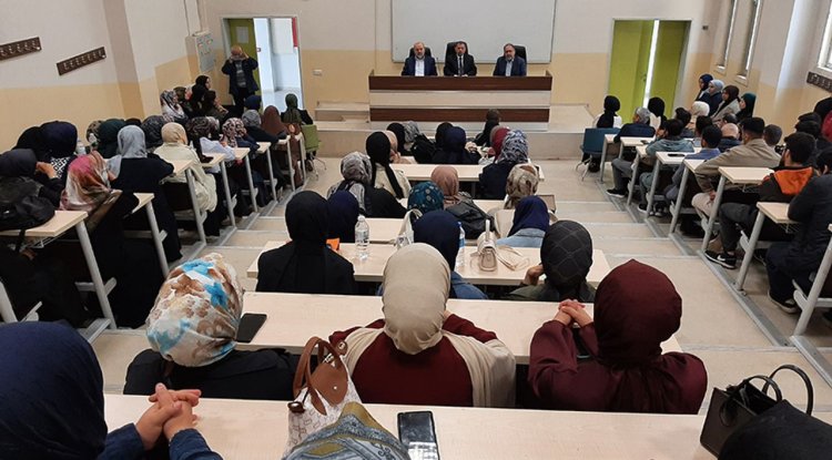 Artuklu Üniversitesi'nde Diyanet tanıtıldı