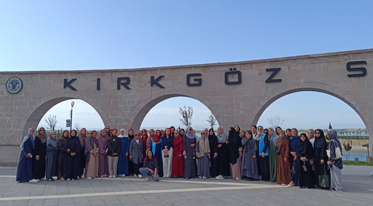 Gençler tarih ve maneviyat yolculuğuna çıktı