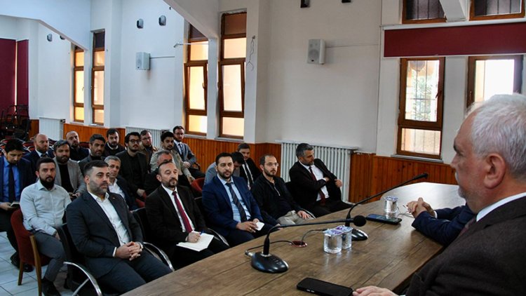 Karabük'te gençlik faaliyetleri istişare edildi