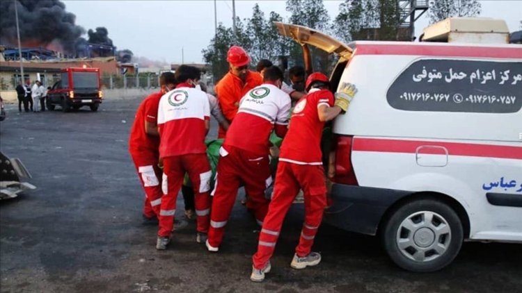 İran'ın Bender Abbas Limanı'ndaki patlamada can kaybı 25'e yükseldi