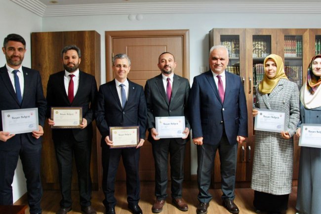 Karabük'te manevi danışmanlar ödüllendirildi