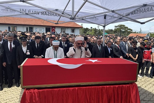 Şehit Özen, Afyonkarahisar'da ebediyete uğurlandı