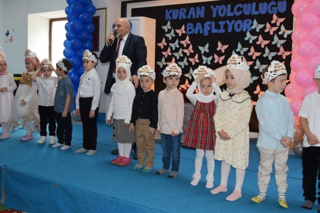 Minik öğrenciler Kur’an öğrenmenin sevincini yaşadı