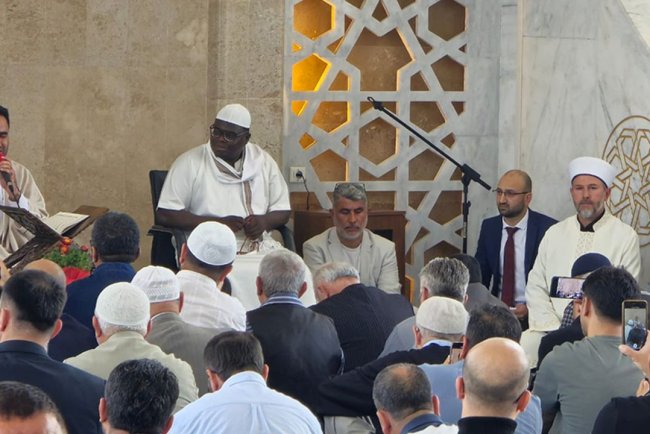 Dünya birincileri Hatay’da Kur’an ziyafeti sundu