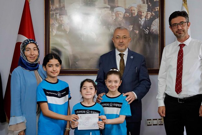 İlkokul öğrencilerinden Gazze'ye destek