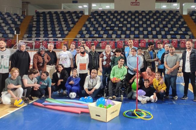 Malatya'da engelliler farkındalık oluşturdu