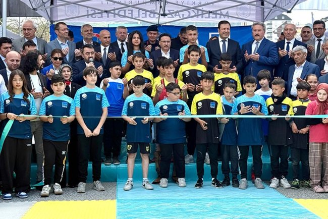 Kayseri'de 53’ncü ERVA Spor Okulu açıldı