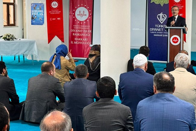 Hakkari'de kurban tanıtım toplantısı