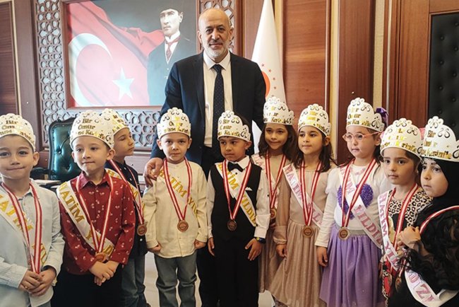 Ispartalı minikler hatim sevinci yaşadı