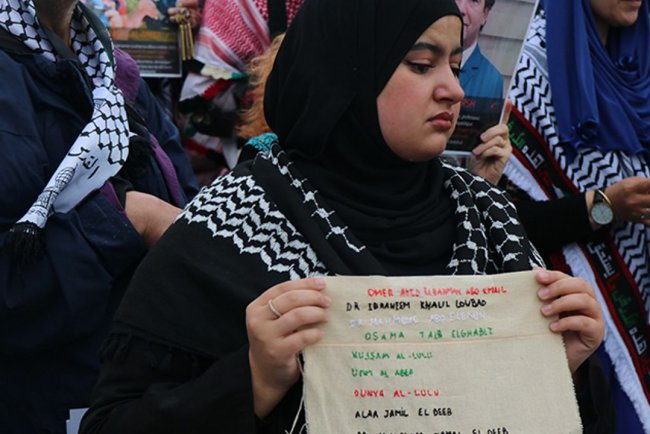 Fransa, Belçika ve İsviçre'deki 45 şehirde Gazze'de şehit edilen Filistinlilerin isimleri okundu