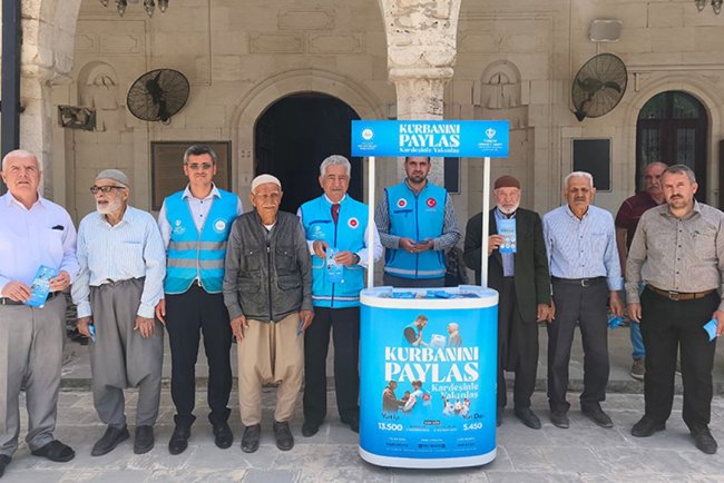 Adıyaman'da vekaletle kurban bağış ve tanıtım standı açıldı