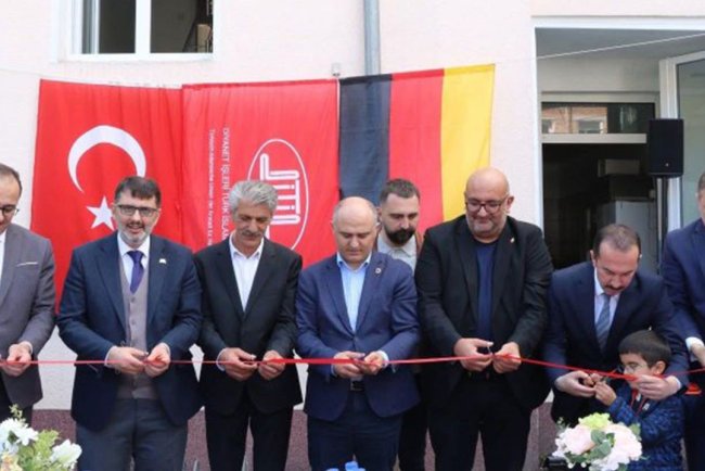 DİTİB Kocatepe Camii Öğrenci Evi hizmete açıldı