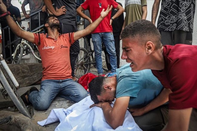 İşgalcilerin Gazze'de düzenlediği saldırılarda 19 Filistinli şehit oldu