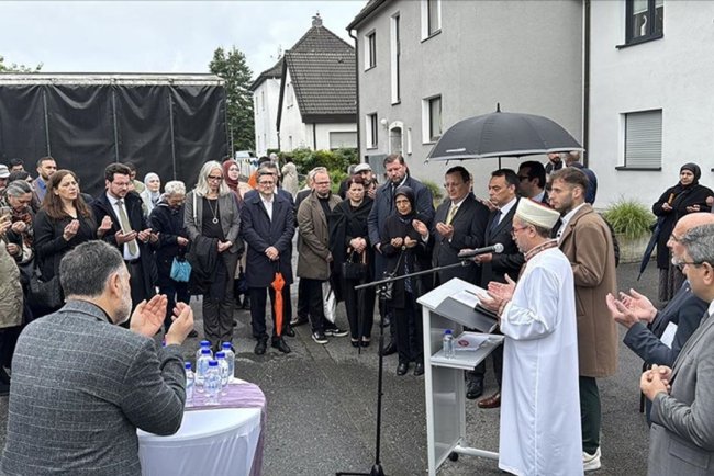 Almanya'daki Solingen ırkçı saldırısının üzerinden 32 yıl geçti