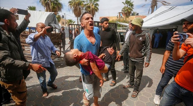 İşgalcilerin Gazze'ye düzenlediği saldırılarda 10 Filistinli şehit oldu