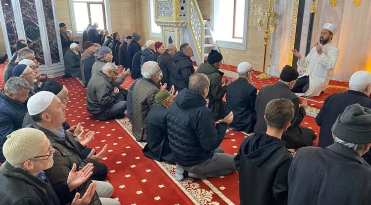 Espiye şehitlerini rahmetle andı