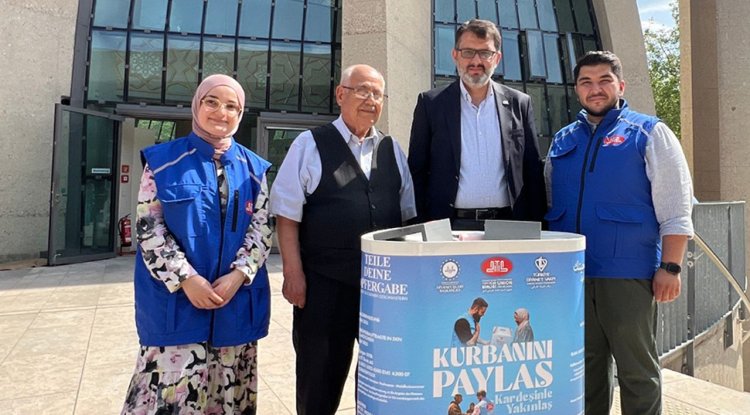 DİTİB, cami derneklerinde kurban bağış stantları kurdu