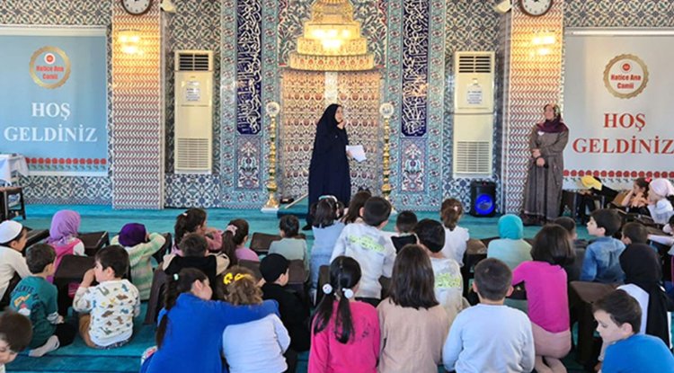 Pendik'te bir gelenek "Çocuklu Camiler Buluşması"