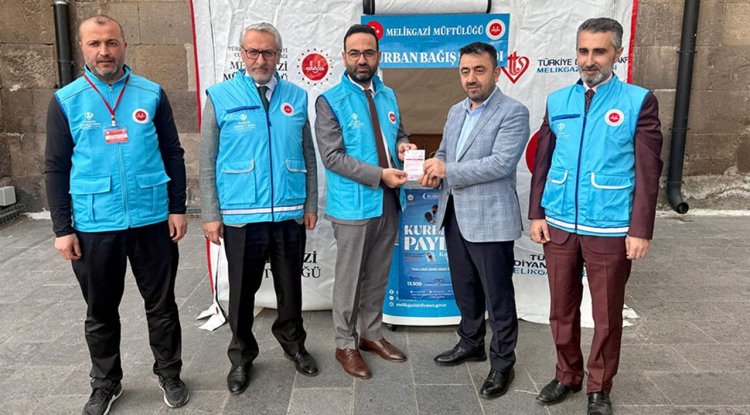 Müftü Ayvaz'dan TDV'ye kurban desteği