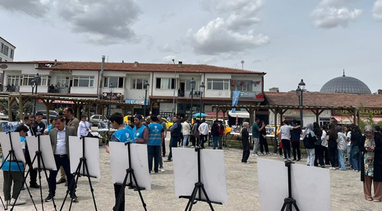 Akçadağ'da "İnsanlığın Gözyaşı: Filistin" sergisi açıldı