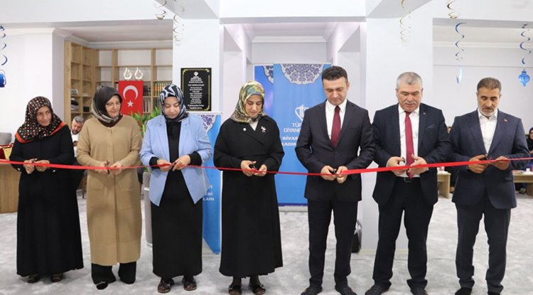 Sivas'ta TDV Kadın Kolları Şubesi açıldı