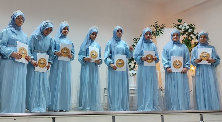 Malatya'da hafızlar taç giydi