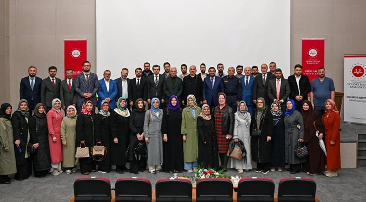 Yapay zeka çağında gelecek nasıl bir din görevlisi bekliyor?