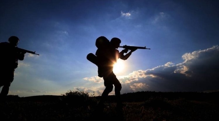 Pençe-Kilit Harekatı bölgesinde yıldırım düşmesi sonucu bir asker şehit oldu