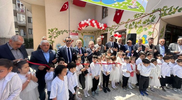 Ataşehir'de Tebessüm 4-6 Yaş Kur'an kursu dualarla açıldı