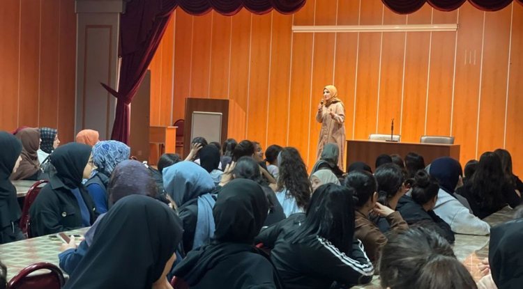 Bahçelievler'de gençlik söyleşisinde ihtida konuşuldu