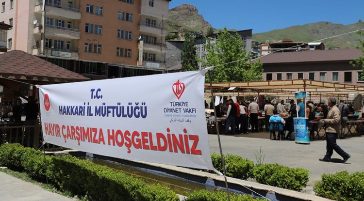 Hakkari Hacı Sait Camii'nin inşası için kermes kuruldu