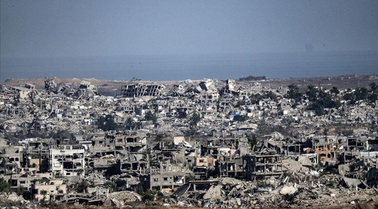 Gazze'de ekipman eksikliği işgalcilerin yıktığı binaların enkazındaki kurtarma çalışmalarını engelliyor