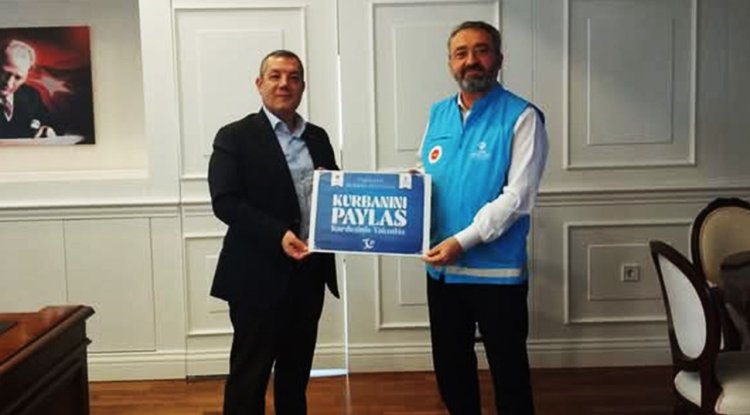 Polatlı Kaymakamı Bulacak, kurbanını TDV'ye emanet etti