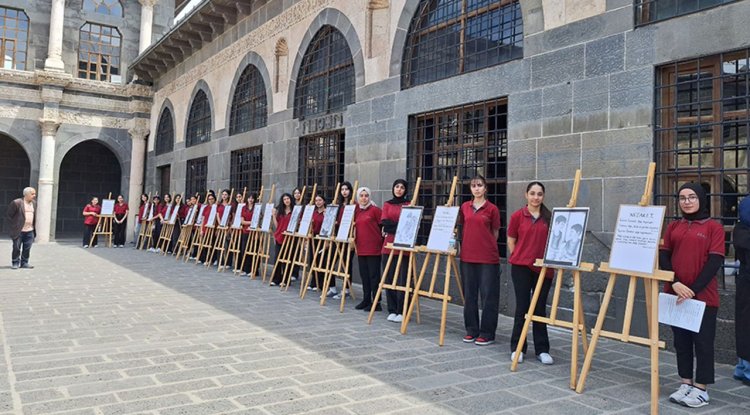 Tarihi Ulu Cami'de değerler sergisi açıldı