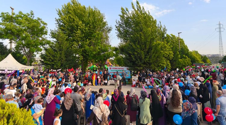 Adıyaman'daki miniklerden coşkulu veda