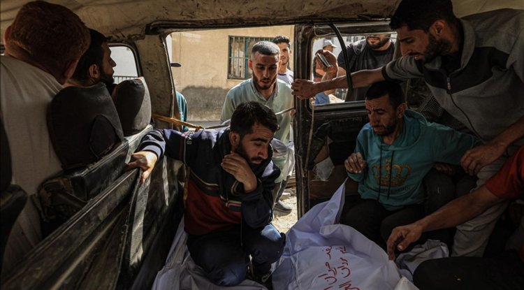 İşgalcilerin sabah saatlerinden bu yana Gazze'ye düzenlediği saldırılarda 13 Filistinli şehit oldu