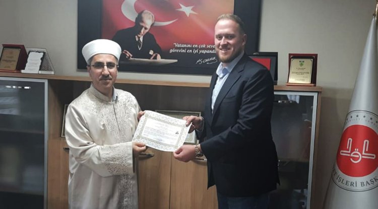 İngiliz Simon Sapanca'da Müslüman oldu