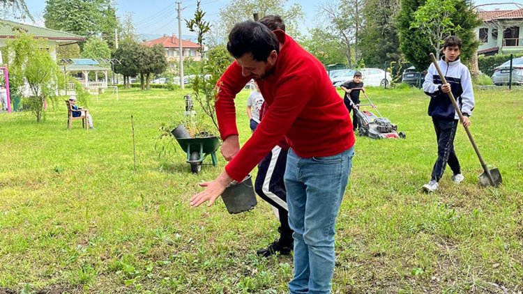 Diyanet gençlikten çevreye iyi dokunuş