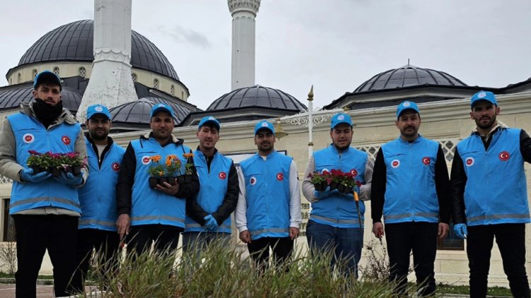 Yozgat'ta gençler iyilikle güzelleştirdi
