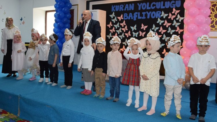 Minik öğrenciler Kur’an öğrenmenin sevincini yaşadı