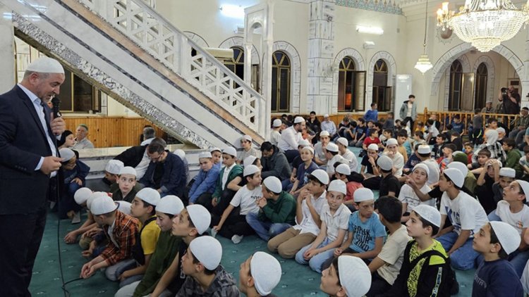 Köşk'te 700 genç camide buluştu