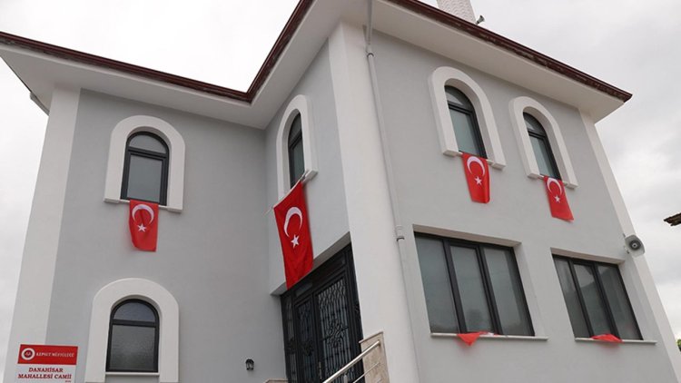 Kepsut Danahisar Mahallesi Camii dualarla açıldı