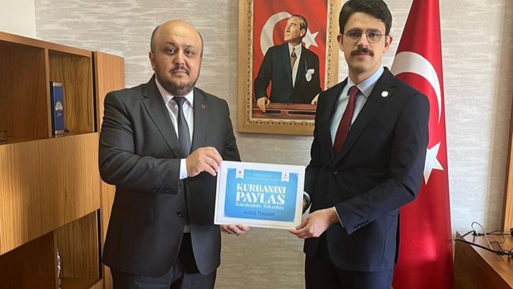 Ulaş Kaymakamı Eskimez, kurban vekaletini TDV'ye verdi