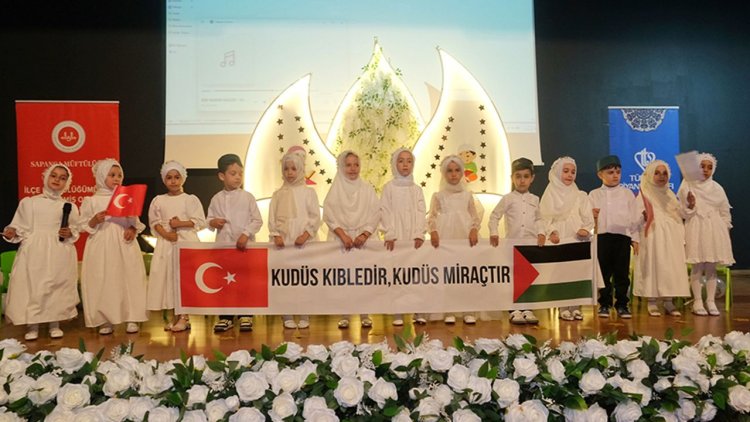 Sapancalı miniklerden özgür Kudüs mesajı