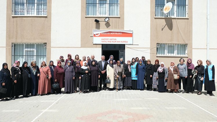 Kırşehir Müftülüğü şehit annelerini ağırladı
