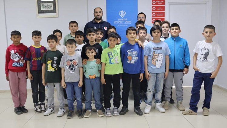 Zaralı gençlerden Filistin'e destek