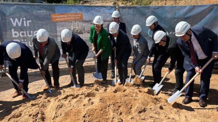 Gießen Merkez Camii'nin temeli atıldı