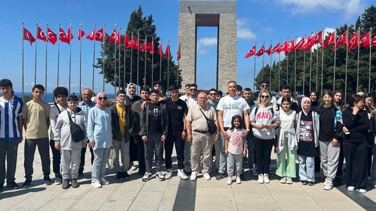 Marmarisli gençler, şühedanın izinde
