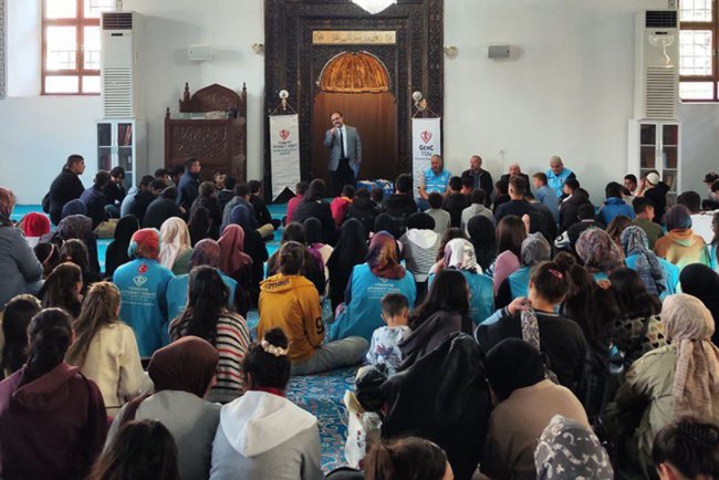 Şarkikaraağaç'ta "Vav Kuşağı" ödülleri sahiplerini buldu